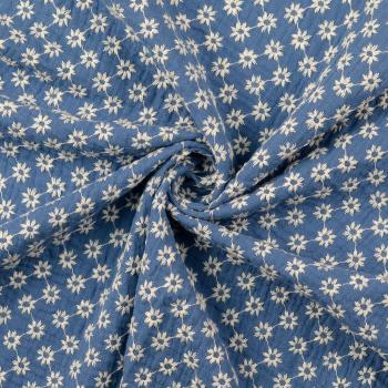 Double Gauze in Jeansblau mit Blumenstickerei